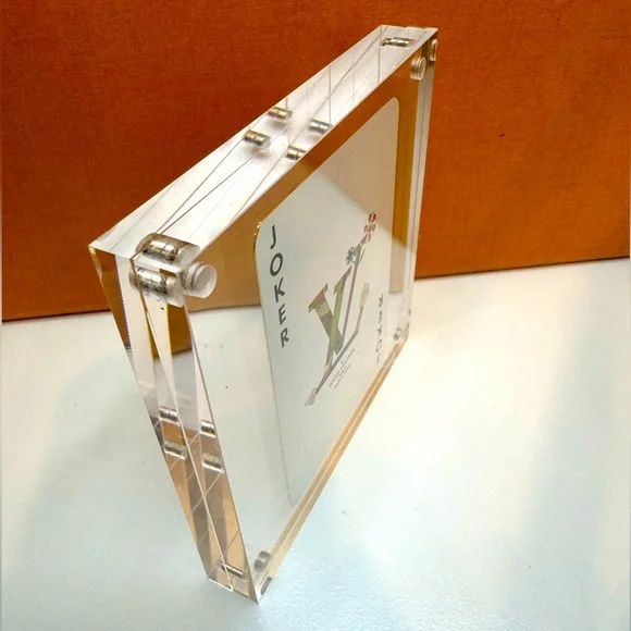 COLLECTORS LV Murakami Individual Playing Card with Display - Picture 3 of 12